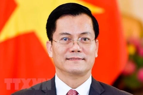 Changement de président de la Commission nationale du Vietnam pour l'UNESCO