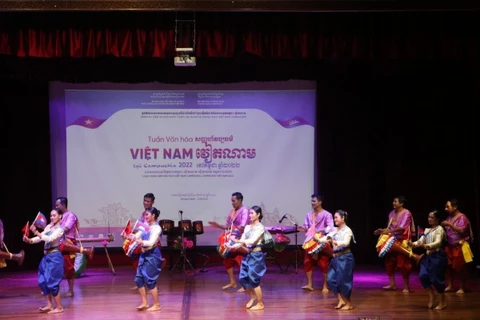 Échange culturel entre le Vietnam et le Cambodge