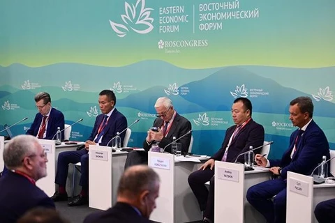 Le Vietnam et la Russie parlent business au 7e Forum économique oriental