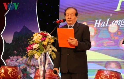 Ouverture de la soirée de la poésie internationale à Quang Ninh