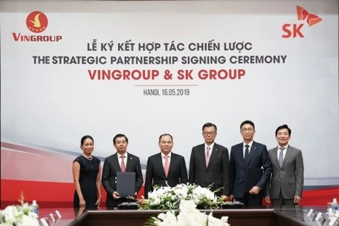 Un géant groupe sud-coréen investit un milliard de dollars au Vingroup