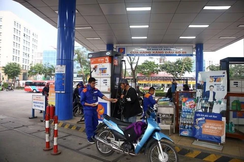 Légère baisse des prix des carburants