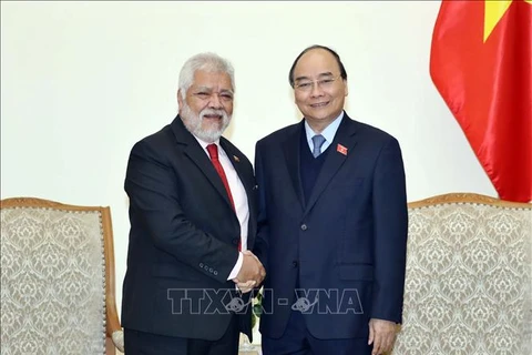 Le Premier ministre Nguyen Xuan Phuc reçoit l’ambassadeur vénézuélien