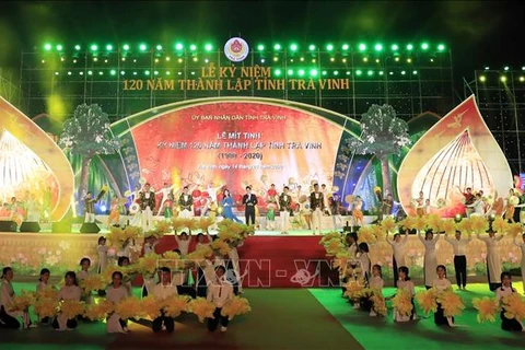 Le Premier ministre à la célébration des 120 ans de la naissance de la province de Tra Vinh