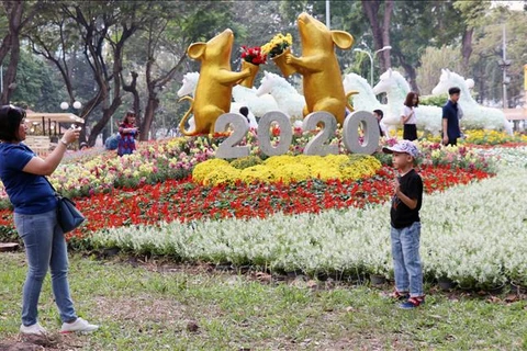 L’ouverture de la fête des fleurs printanières de Ho Chi Minh-Ville