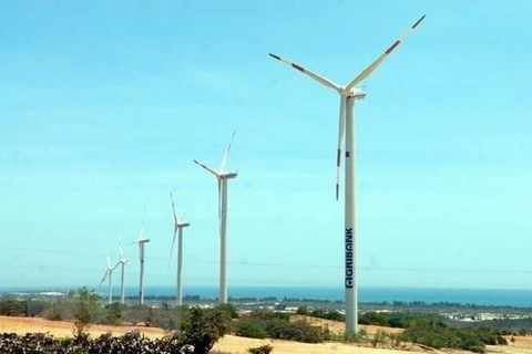 Mise en chantier d'un complexe éolien à gros investissement à Quang Binh