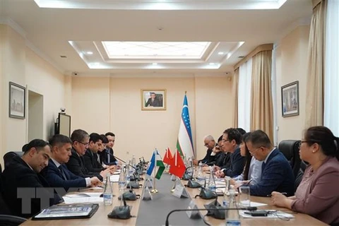 Vietnam-Ouzbékistan : volonté commune de promouvoir la coopération bilatérale