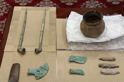 Le Musée national d'histoire du Vietnam recevra des antiquités remises par les États-Unis 