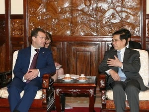 Entretien entre Nguyen Minh Triet et Dmitri Medvedev 