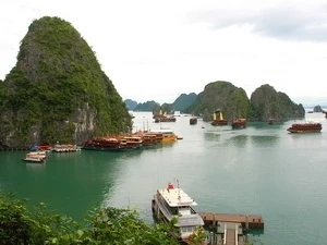 VN-R. de Corée : vote pour la baie d'Ha Long et l'île Jeju 