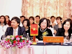La délégation vietnamienne lors de la conférence. (Source: AVI) 