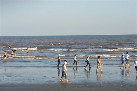 La plage Thinh Long. Photo : VNA