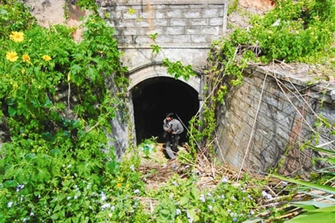 L’entrée du tunnel, rue Yên Thê. Photo : CTV/VNA