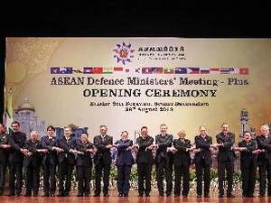 Les ministres de la Défense de l'ASEAN (Source: VNA)