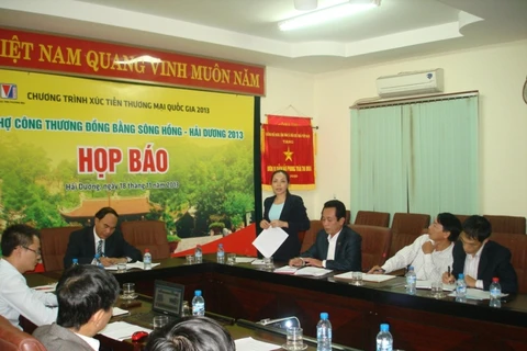 Le point presse sur l'organisation de la foire industrielle et commerciale du delta du fleuve Rouge-Hai Duong 2013 (Source: Internet)