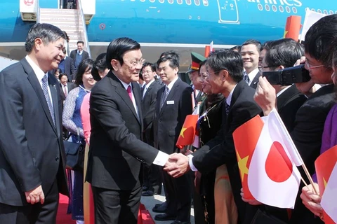 La cérémonie d'accueil du président Truong Tan Sang. Photo : VNA