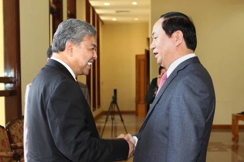 Le ministre de la Sécurité publique, le général Tran Dai Quang et le ministre malaisien de l'Intérieur Dato' Seri Dr Ahmad Zahid Hamidi. Photo/VNA