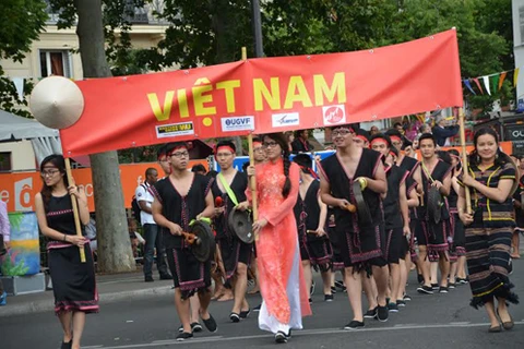 Pour cette année du Vietnam en France, le Vietnam est représenté par une troupe d’artistes du gong de la province de Kon Tum, dans les Hauts-Plateaux du Centre. (Source : VNA)