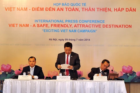 Conférence de presse internationale destinée au lancement de la campagne nationale de promotion du tourisme, 9 juillet à Hanoi. (Source : VNA)