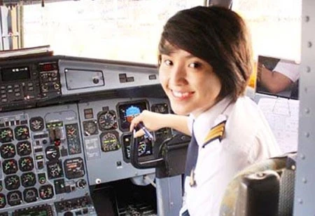 La belle Nguyên Kim Châu est devenue la plus jeune pilote de VNA, à 21 ans. 