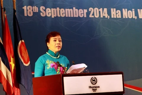 La ministre vietnamienne de la Santé, Nguyen Thi Kim Tien, prononce un discours lors de la 12e conférence des ministres de la Santé de l'ASEAN. Photo : VNA