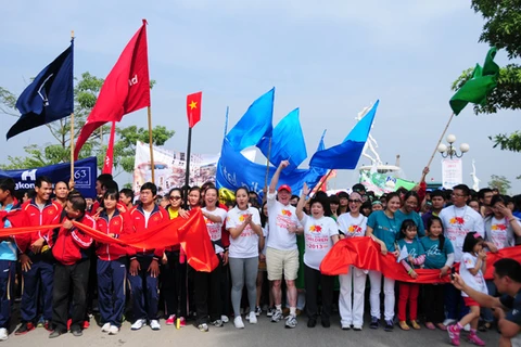 Hanoi : "La course pour les enfants 2014" 