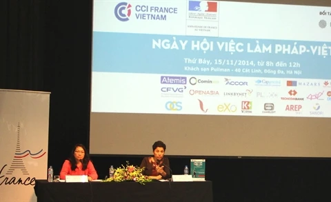 Conférence de presse pour présenter le Forum de l’emploi France-Vietnam 2014, le 11 novembre à Hanoi. Photo : Mai Huong/CVN