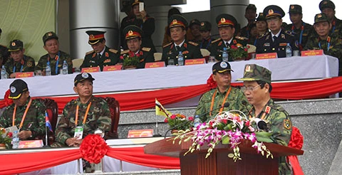 Le général Nguyen Quoc Khanh, chef d'Etat-major général adjoint de l'Armée populaire du Vietnam, prononce un discours d'ouverture de l'AARM-24. 