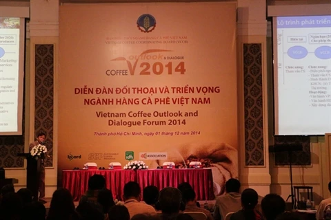 Le Dr Dang Kim Son lors du forum «Dialogue et perspectives du café vietnamien», le 1er décembre à Hô Chi Minh-Ville. Source: VNA
