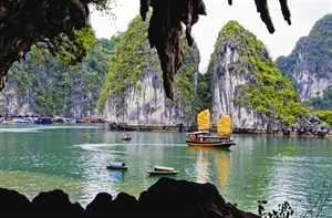 La baie de Ha Long parmi les 10 destinations merveilleuses du monde. Photo : VNA