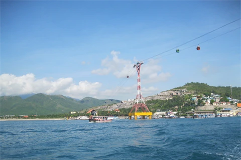 La station balnéaire de Nha Trang (province de Khanh Hoà, Centre) est une destination de choix pour de nombreux touristes russes. 