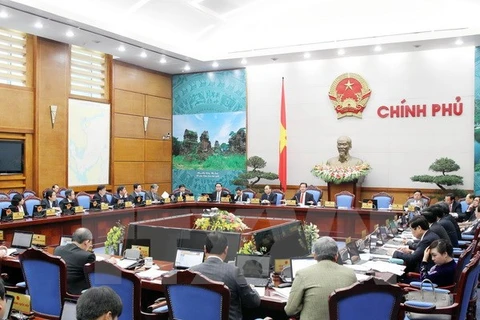 Le PM Nguyen Tan Dung préside cette réunion.