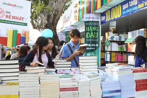 Le Festival du livre est une bonne occasion pour les éditeurs et les distributeurs voulant connaître les goûts et les besoins des lecteurs. 