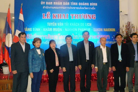 Des représentants des provinces de Quang Binh (au Vietnam), de Khammoune (au Laos), de Nakhon Phanom et Sakon Nakhon (en Thaïlande). Photo: internet