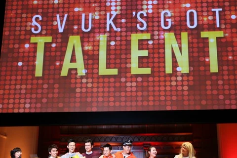 La finale du concours SVUK’s Got Talent (A la recherche des étudiants vietnamiens au Royaume-Uni talentueux) vient de s’achever le 21 mars à Londres. Photo : VNA