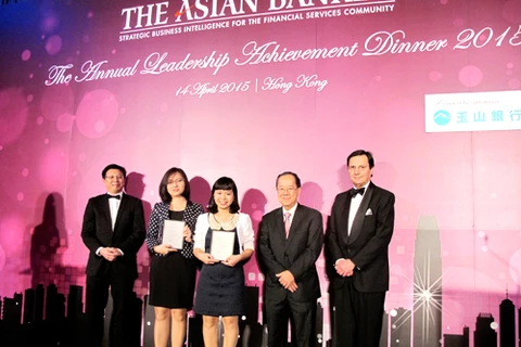 Des représentantes de Vietcombank se sont vues décerner deux prix par le magazine The Asian Banker. Photo: internet