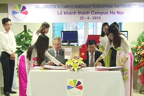 Cérémonie d’inauguration du Campus numérique francophone partenaire de Hanoi. (Source : VNA)