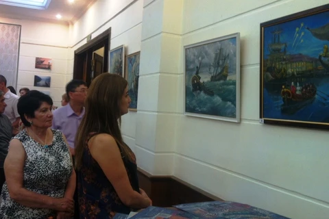 L'exposition "La Russie-ma Patrie" s'est ouverte le 4 mai à Hanoi. (Source : VNA)
