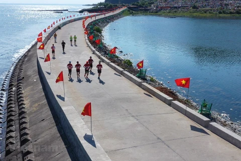 Чемпионат по марафонскому бегу на острове Лишон