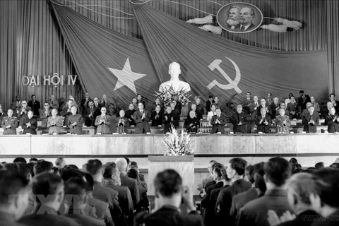 IV национальный съезд Коммунистической партии Вьетнама (14-20 декабря 1976 г.) в Ханое. (Фото: ВИА)
