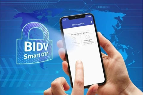 Новый метод аутентификации Smart OTP транзакции BIDV. (Фото: Vietnam +)