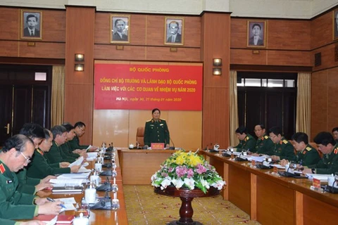 Генерал Нго Суан Лить выступает на совещании. (Источник: mod.gov.vn)