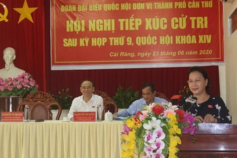 Председатель НС Нгуен Тхи Ким Нган выступает на встрече. (Фото: Интернет)