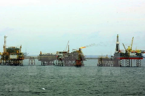 Нефтяное месторождение Батьхо (Фото: ВИА)