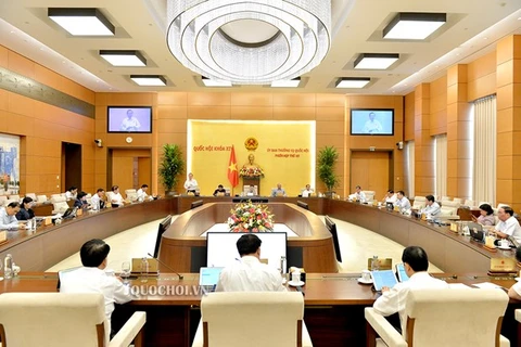 45-е заседание Постоянного комитета НС (Фото: quochoi.vn)