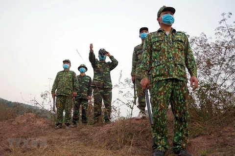 Солдаты пограничного поста А Па Чай в пограничных пунктах патрулирования провинции Дьенбьен (Фото: ВИА)