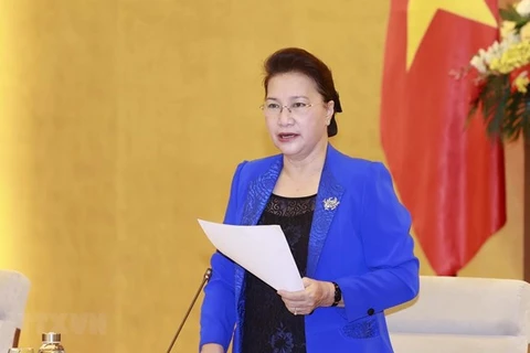 Председатель НС Нгуен Тхи Ким Нган выступает на заседании. (Фото: ВИА)