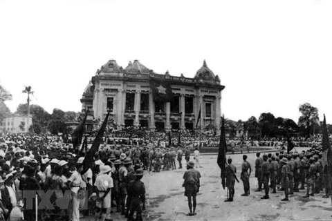 Августовская революция 1945 г. (Фото из архива / ВИА)