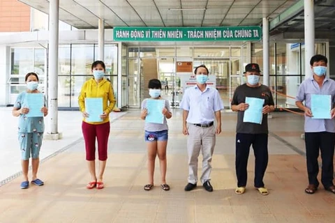 5 пациентов с COVID-19 были объявлены полностью выздоровевшими в провинции Куангнам. (Фото: ВИА)