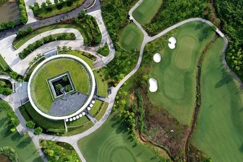 Поле для гольфа, построенное в районе Бана Хиллс в центральном городе Дананг (Фото любезно предоставлено полем для гольфа Бана Хиллс)